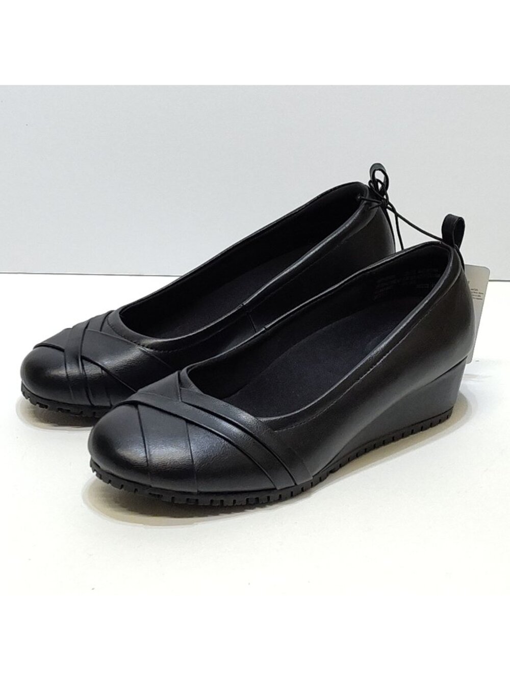 Tredsafe Moulin Slip-Resistant Women 7.5 DREAMCELL Anti-Fatigue Moisture-Wicking